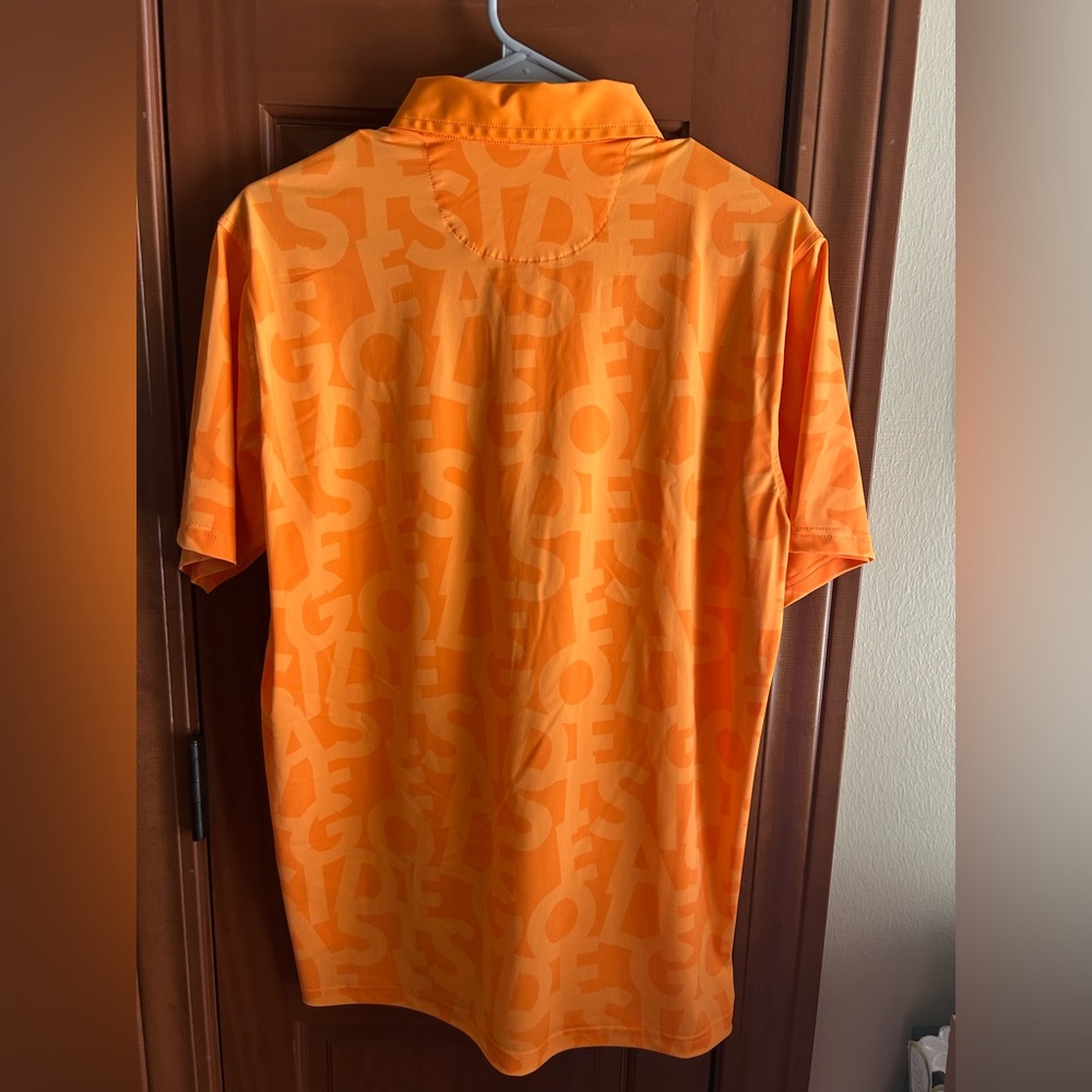Eastside Golf Orange Shuffle Print Snap Placket Polo Size Small NWOT🍊 - Picture 7 of 8